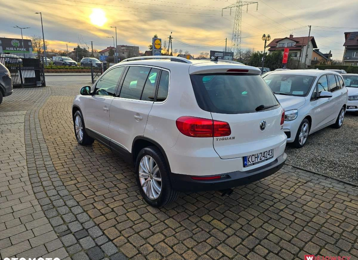 Volkswagen Tiguan cena 45800 przebieg: 140000, rok produkcji 2012 z Wejherowo małe 137